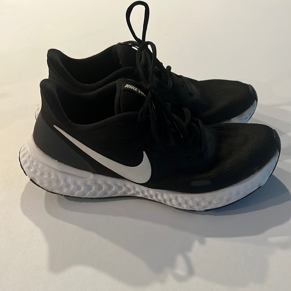 Nike Revolution running sneaker size 8.5
